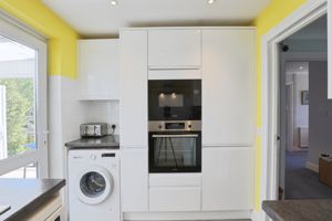 KITCHEN- click for photo gallery